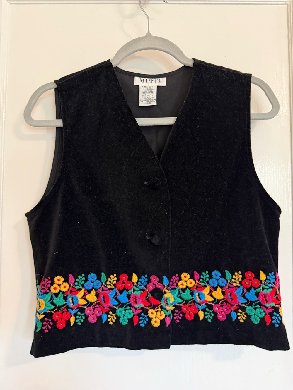 Vintage Womens MIXIT Black Velvet Embroidered Floral Vest Size Small
